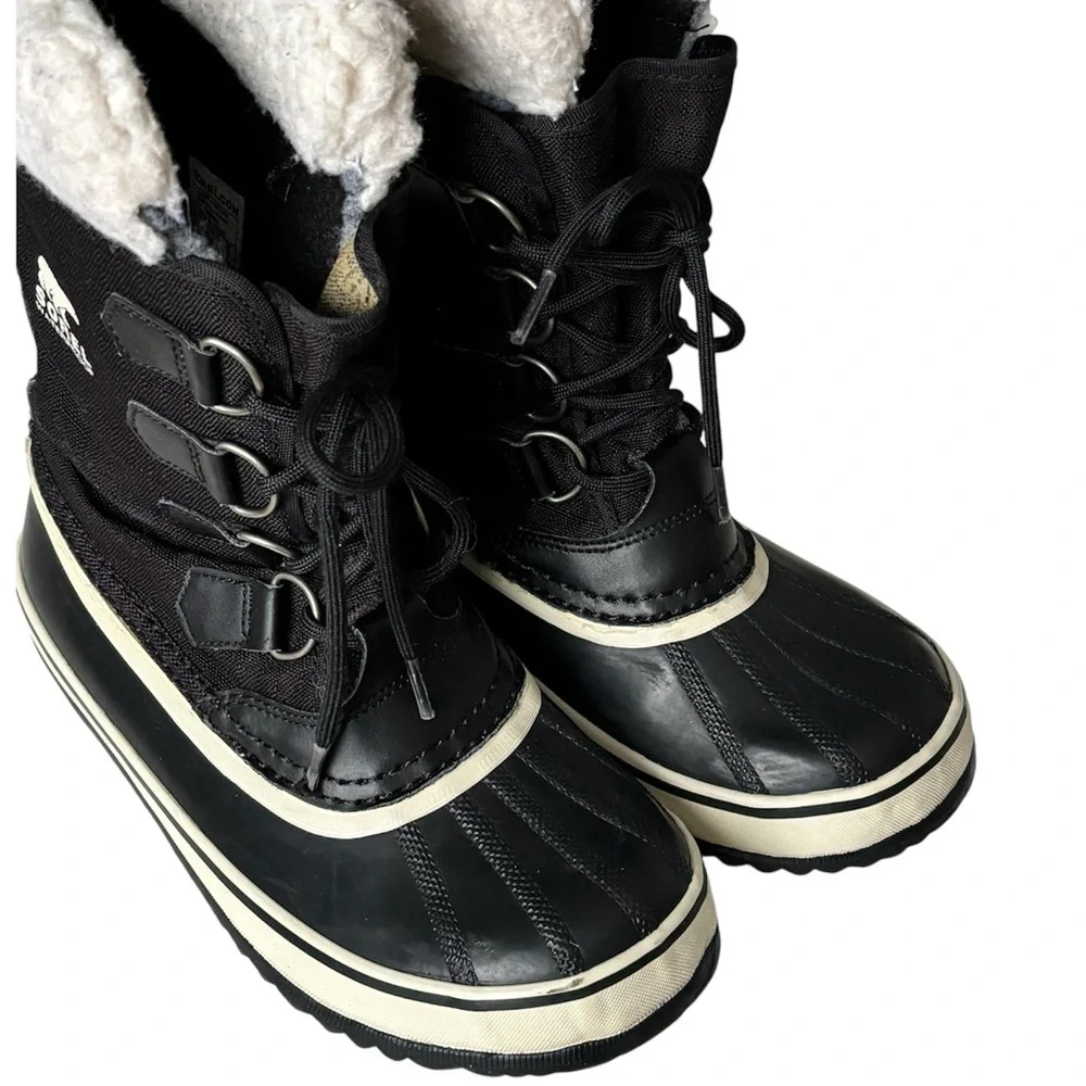 SOREL Winter Carnival Waterproof Boots - Black/Quarry | Size 6 - Picture 8 of 14
